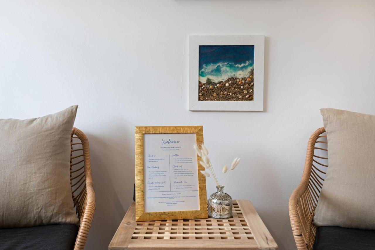Modern 1-Bedroom Apartment, Beach 5-Min Walk, Free Parking Уэймут Экстерьер фото